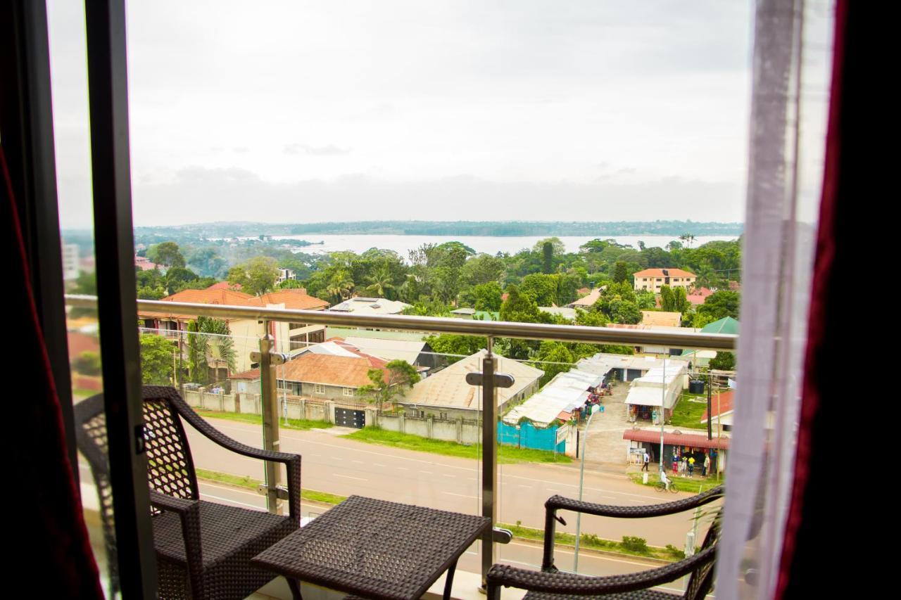 Hotel Horizon Entebbe Esterno foto