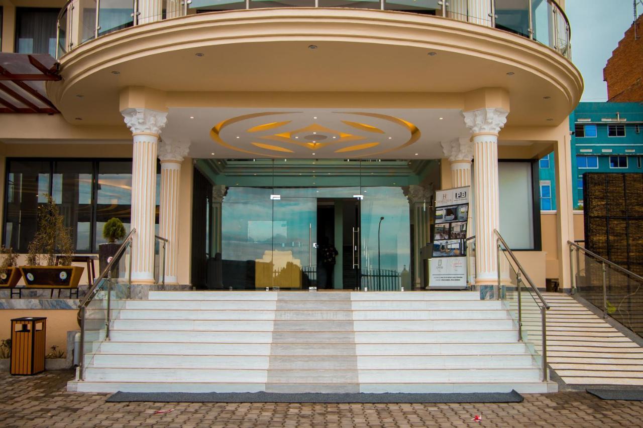 Hotel Horizon Entebbe Esterno foto