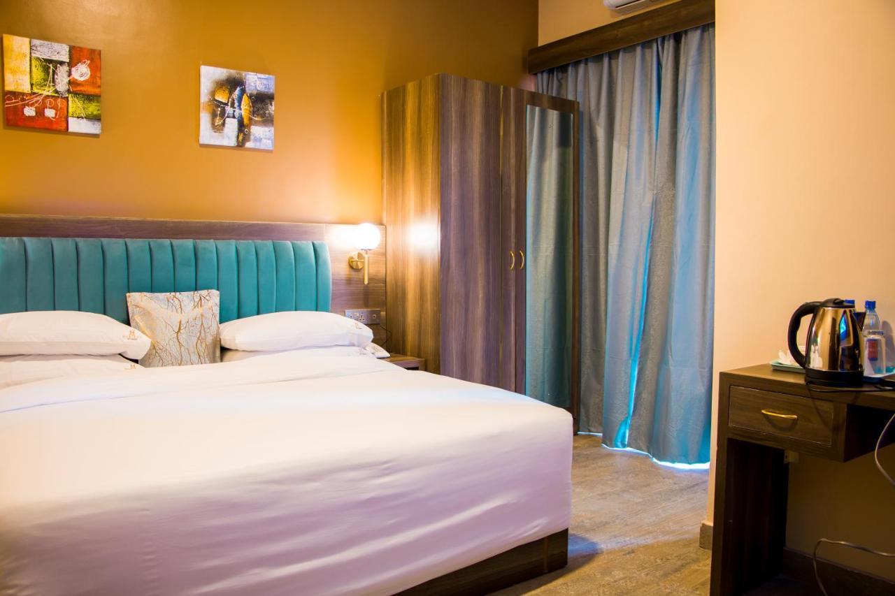 Hotel Horizon Entebbe Esterno foto